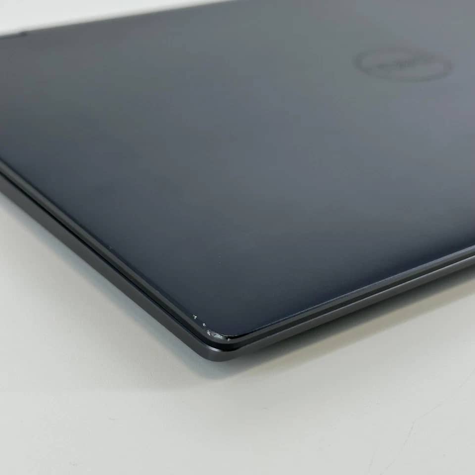 Dell Latitude 9440 Computers 1000GB 32GB Refurbished - Excellent