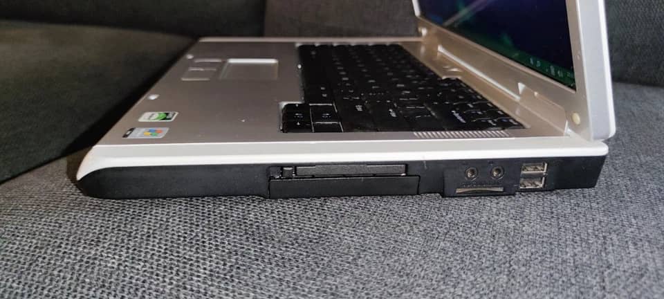 Dell Inspiron 1501 Computers 120GB 2GB Used - Good