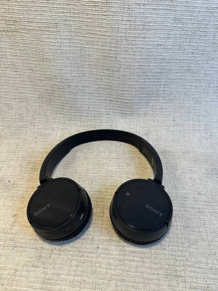 Sony WH-CH500 Headphones & Earbuds Blue Used - Good
