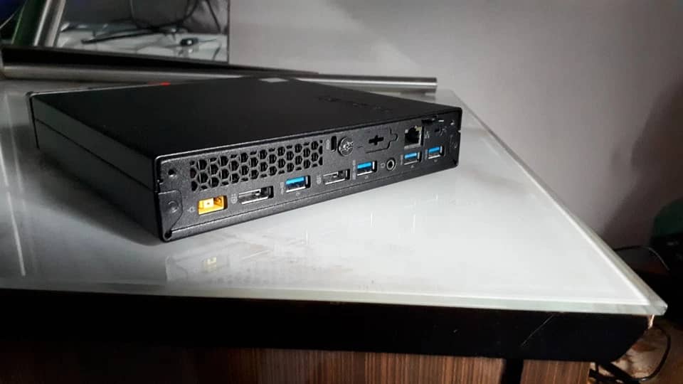 Lenovo ThinkCentre M700 Tiny Computers 120GB 8GB Refurbished - Excellent