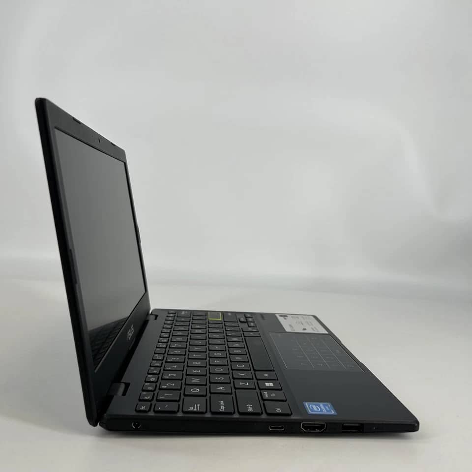ASUS Vivobook Go E210 Computers 64GB Used - Good