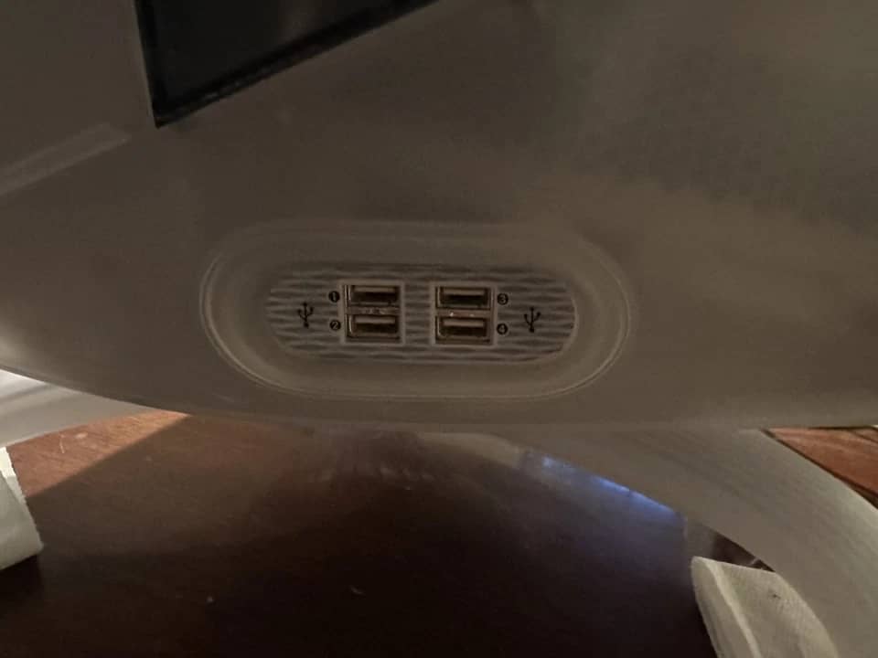 Apple Studio Display Monitors For parts or not working