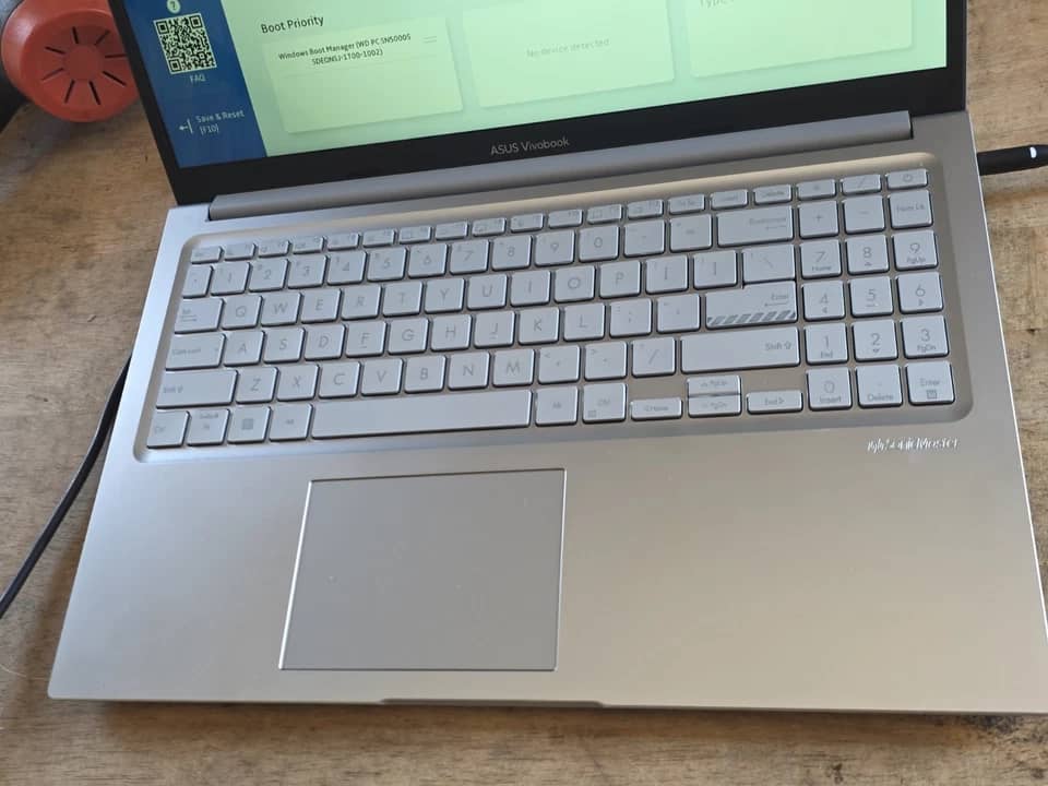 ASUS Vivobook F1504VAP Computers 1TB 16GB New