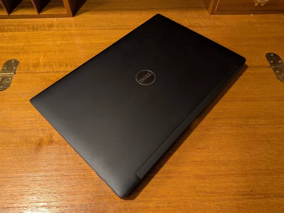 Dell Latitude 7490 Computers 1000GB 32GB Refurbished - Excellent