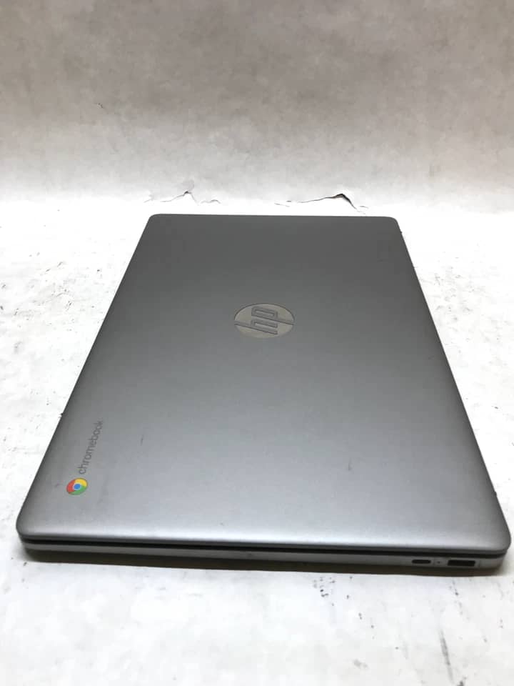 HP 15a-na Computers 64GB 8GB Refurbished - Excellent