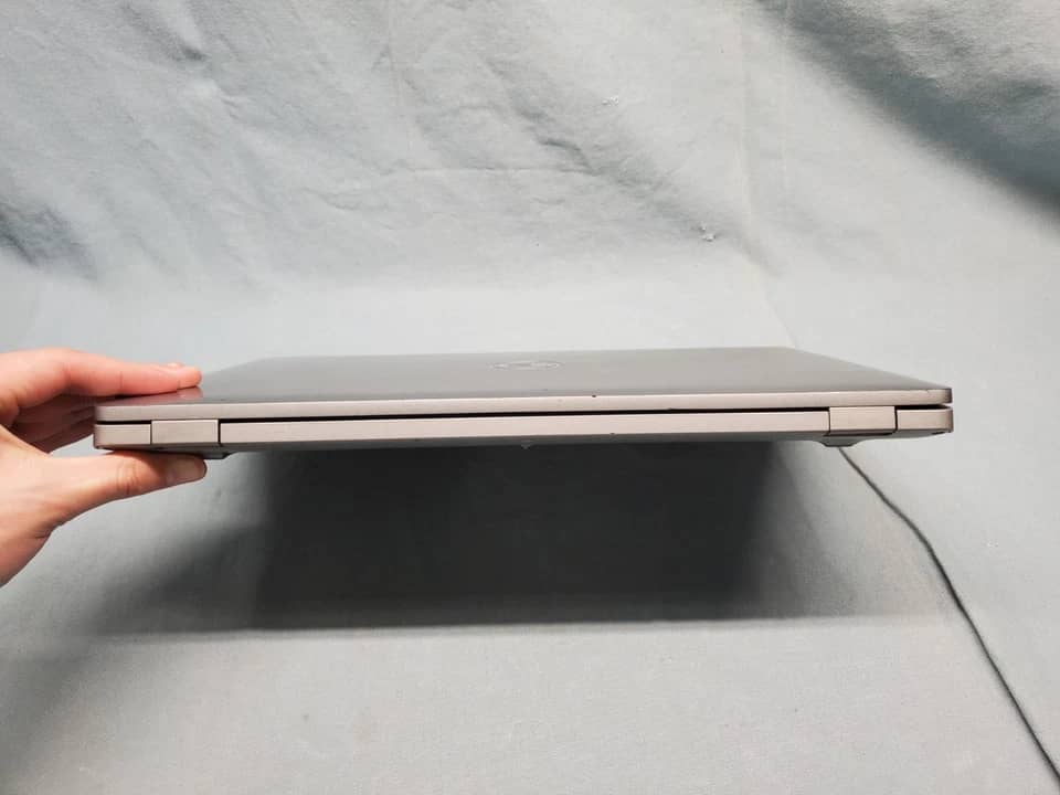 Dell Inspiron 3555 Computers 256GB 16GB Used - Good