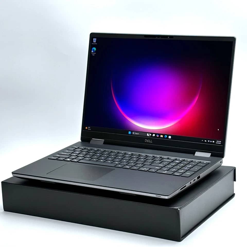 Dell Precision 7680 Computers 1TB 32GB New