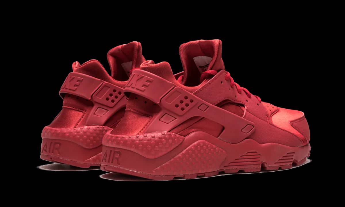 Nike Air Huarache Sneaker Red 6 New
