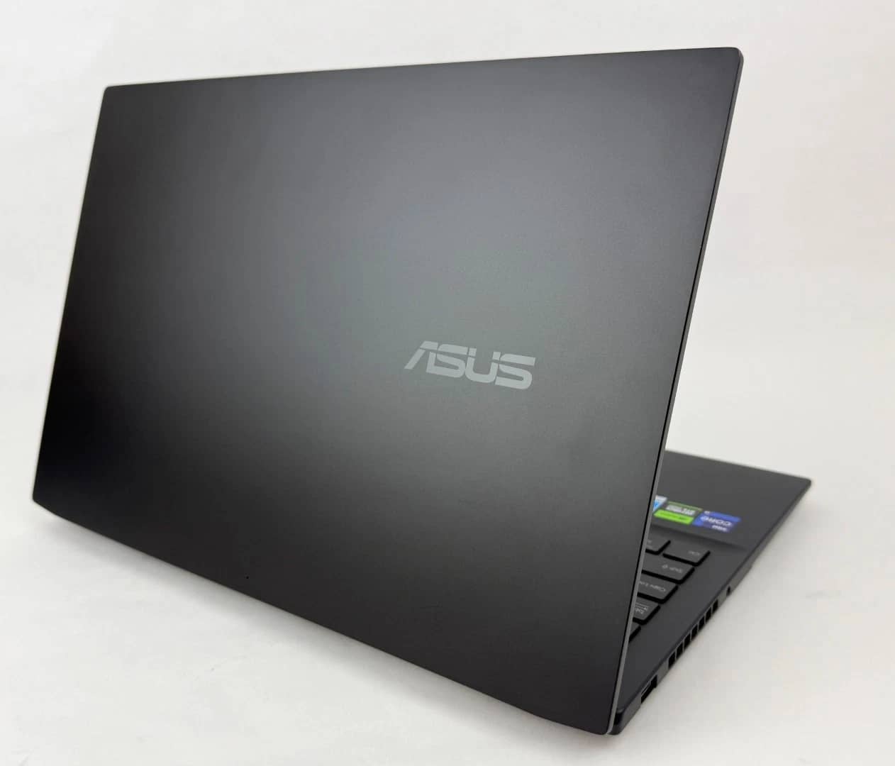 ASUS Vivobook Q540VJ Computers 1TB 16GB Used - Good