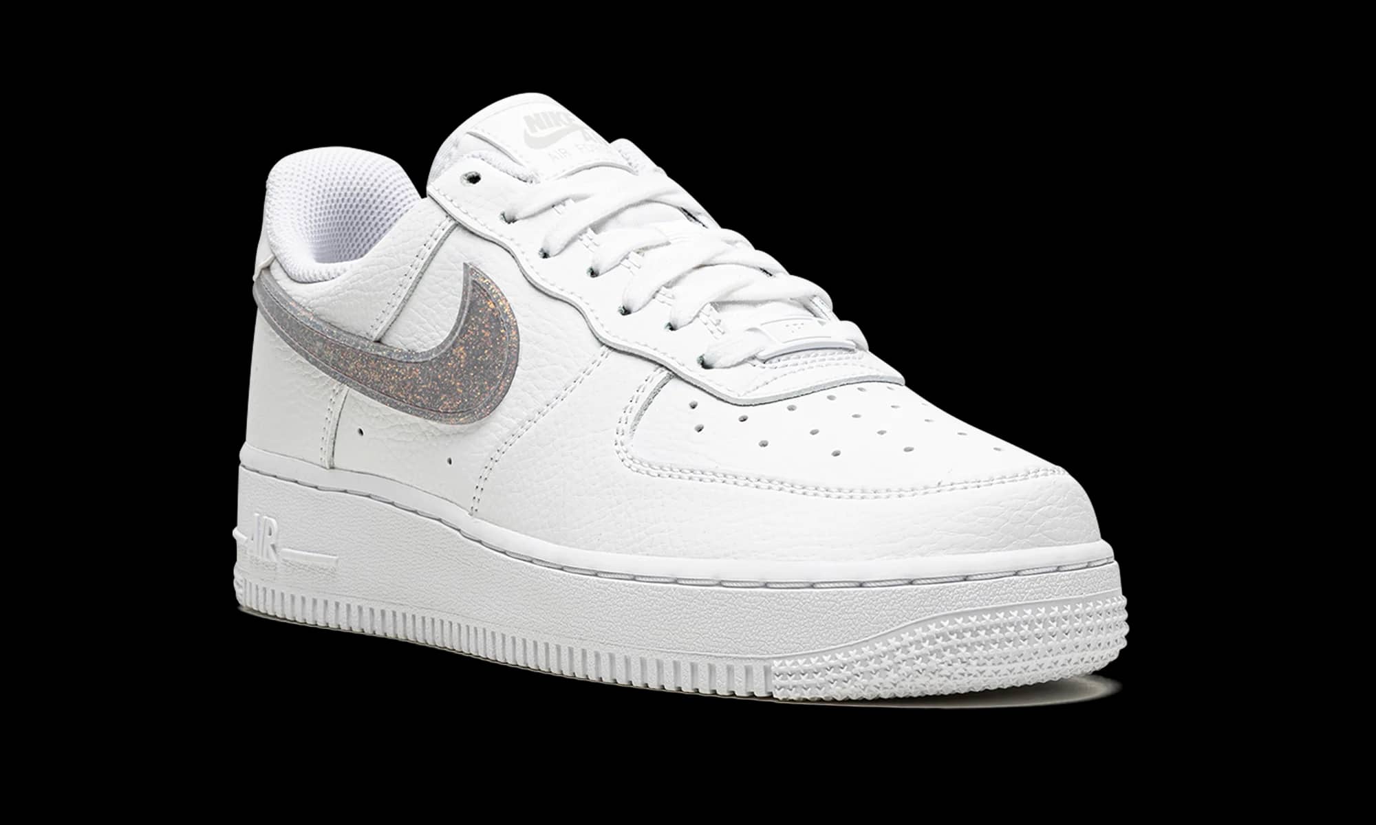 Nike Air Force 1 '07 ESS Sneaker White 8.5 New
