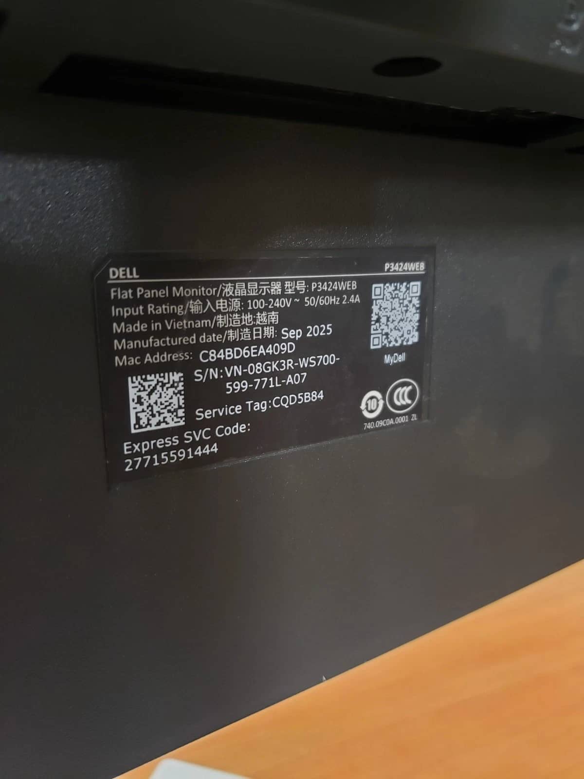 Dell P3424WEB Monitors New