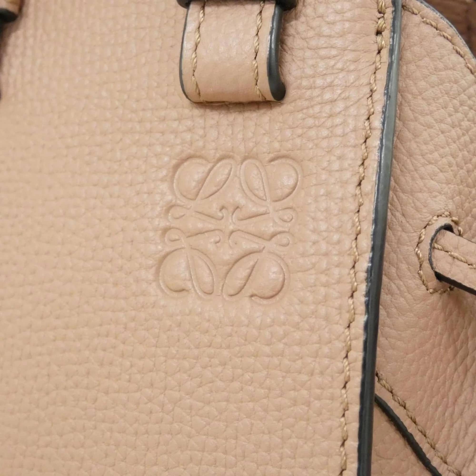 Loewe Hammock Women's bags Compact Beige Calfskin Used - Good