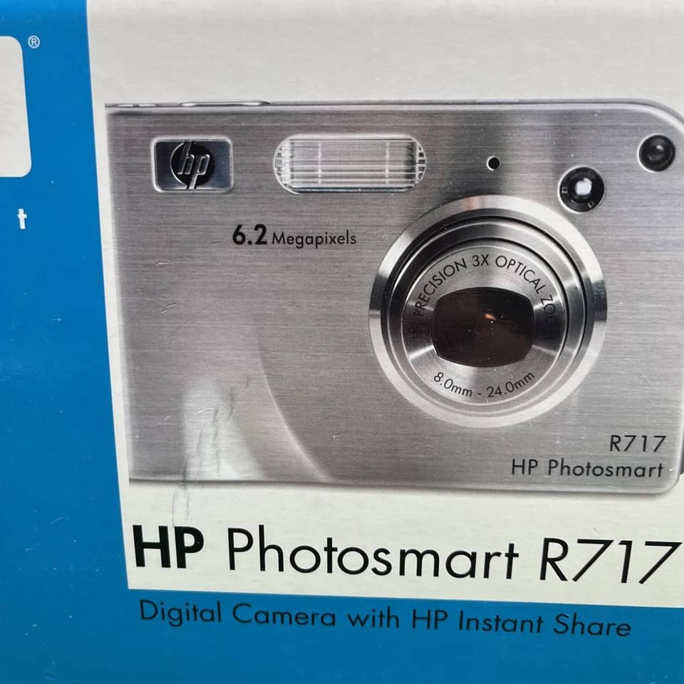 HP Photosmart R707 Digital Cameras Multicolor Used - Good Body Only
