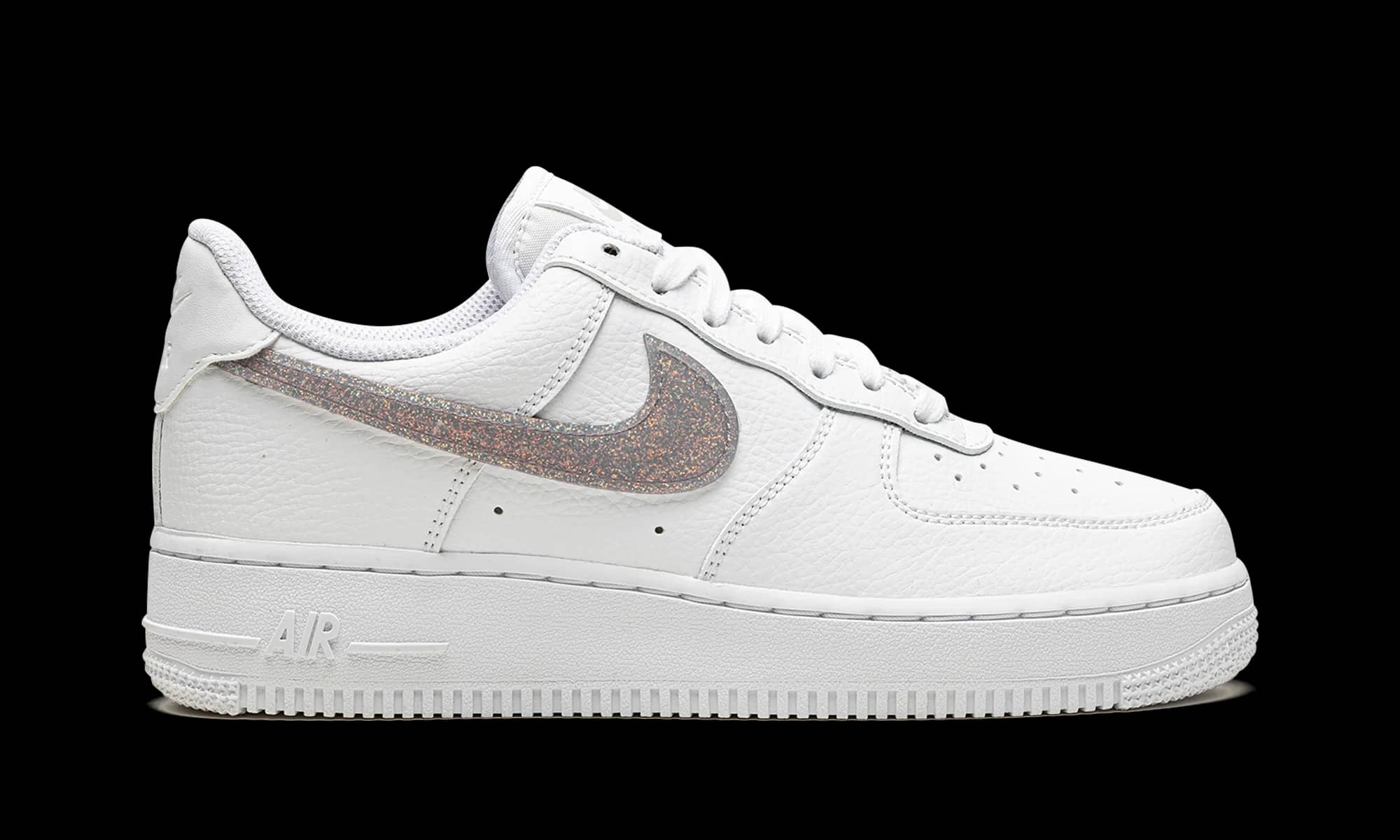 Nike Air Force 1 '07 ESS Sneaker White 8.5 New