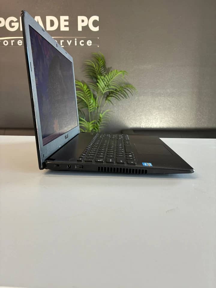ASUS Vivobook X501A Computers 320GB 4GB For parts or not working