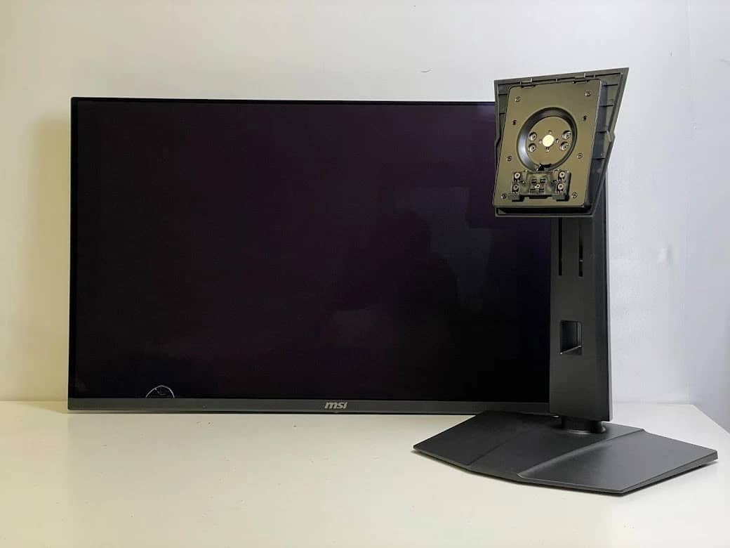 MSI MAG 321UP QD-OLED Monitors New