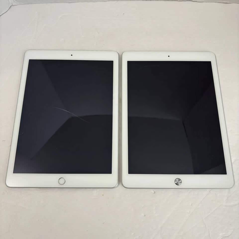 Apple iPad 5 Tablets Silver 32GB Used - Good 9.7"