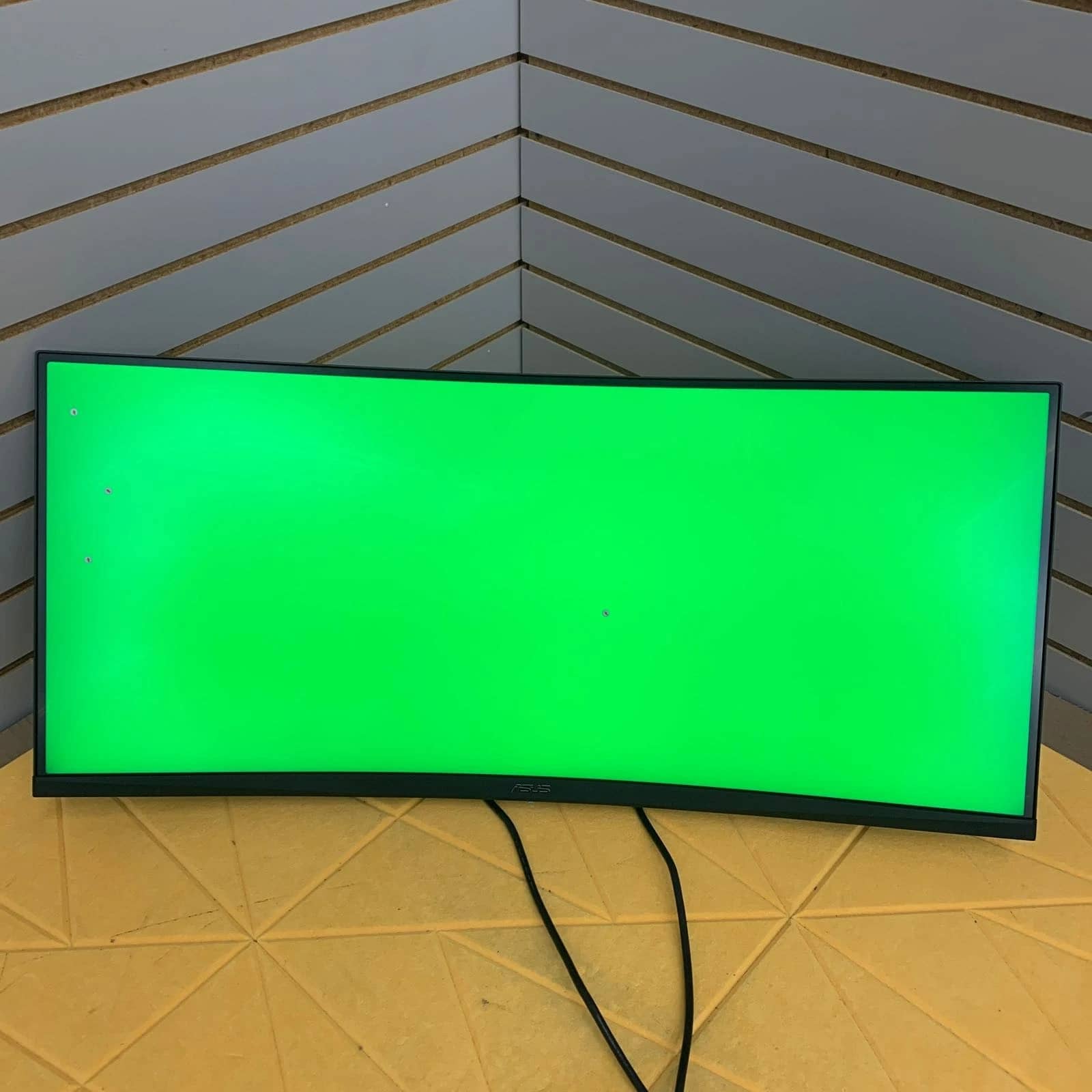 ASUS VG34VQL3A Monitors New