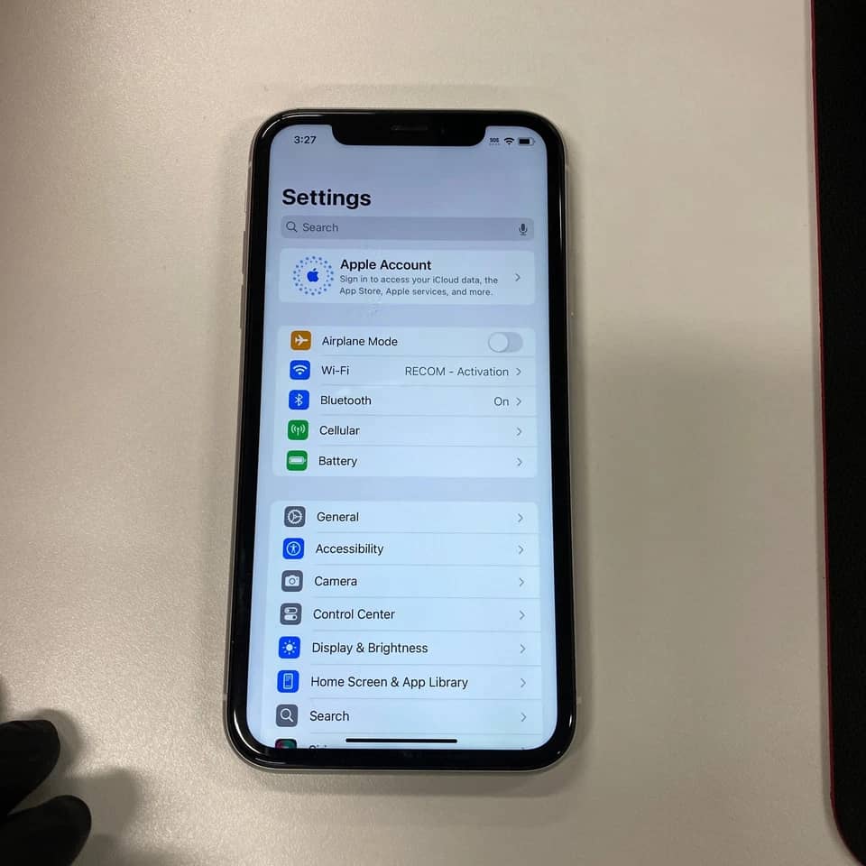 Apple iPhone XR Cell Phones Black AT&T 128GB Open-Box Excellent