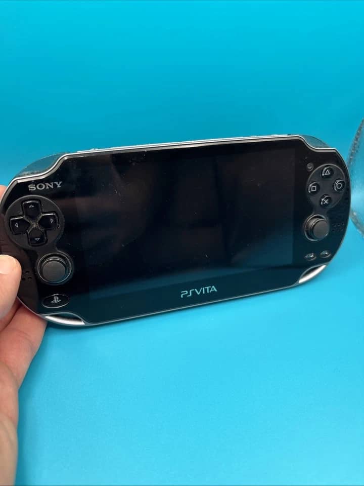 Sony PlayStation Vita (PCH-1000) Video Game Consoles Black Used - Good