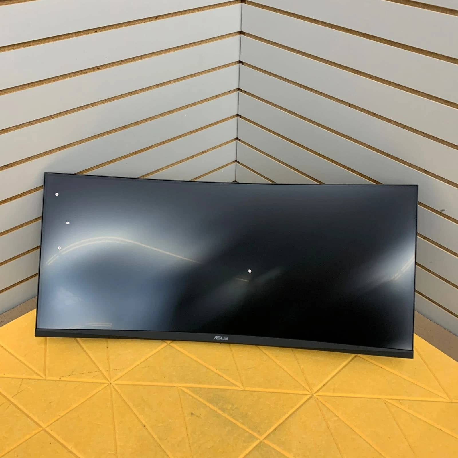 ASUS VG34VQL3A Monitors New