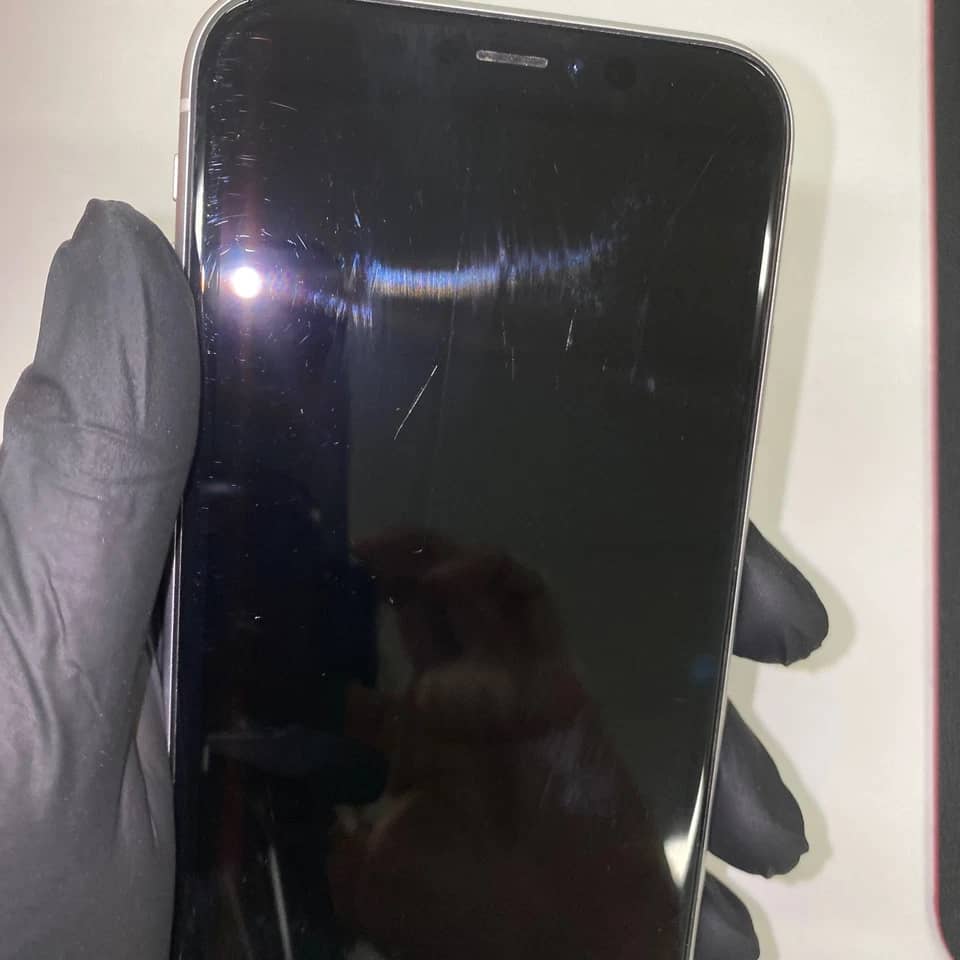 Apple iPhone XR Cell Phones Black AT&T 128GB Open-Box Excellent