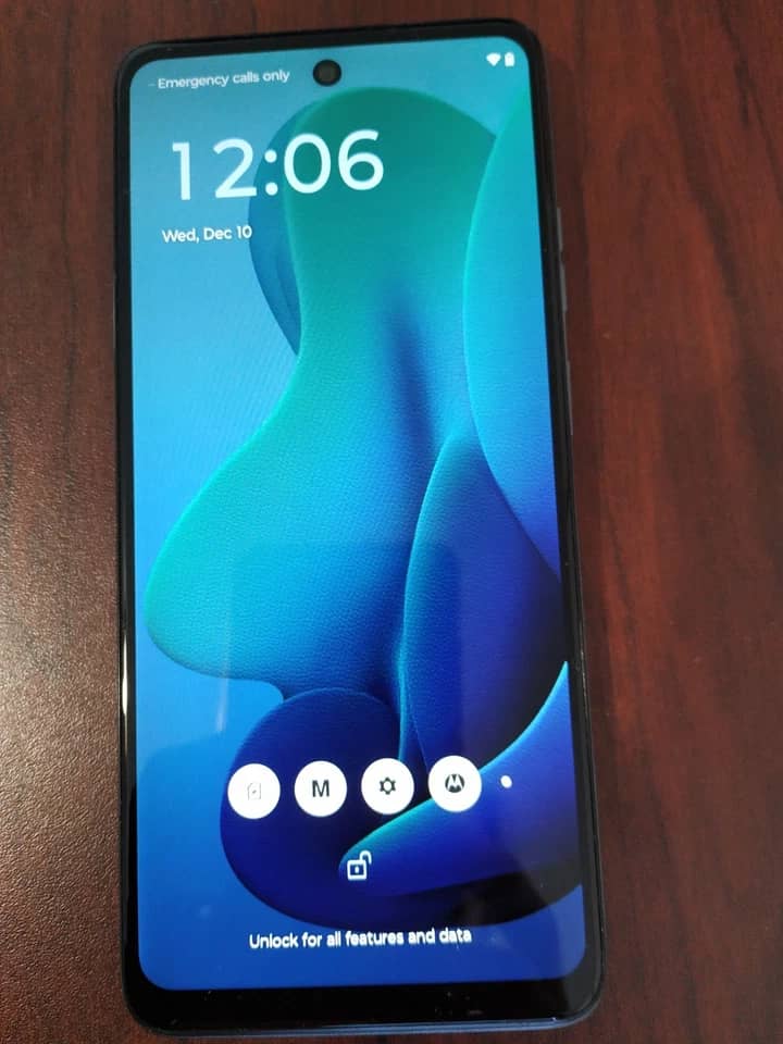 Motorola Moto G 5G (2024) Cell Phones Green 128GB Total Wireless New