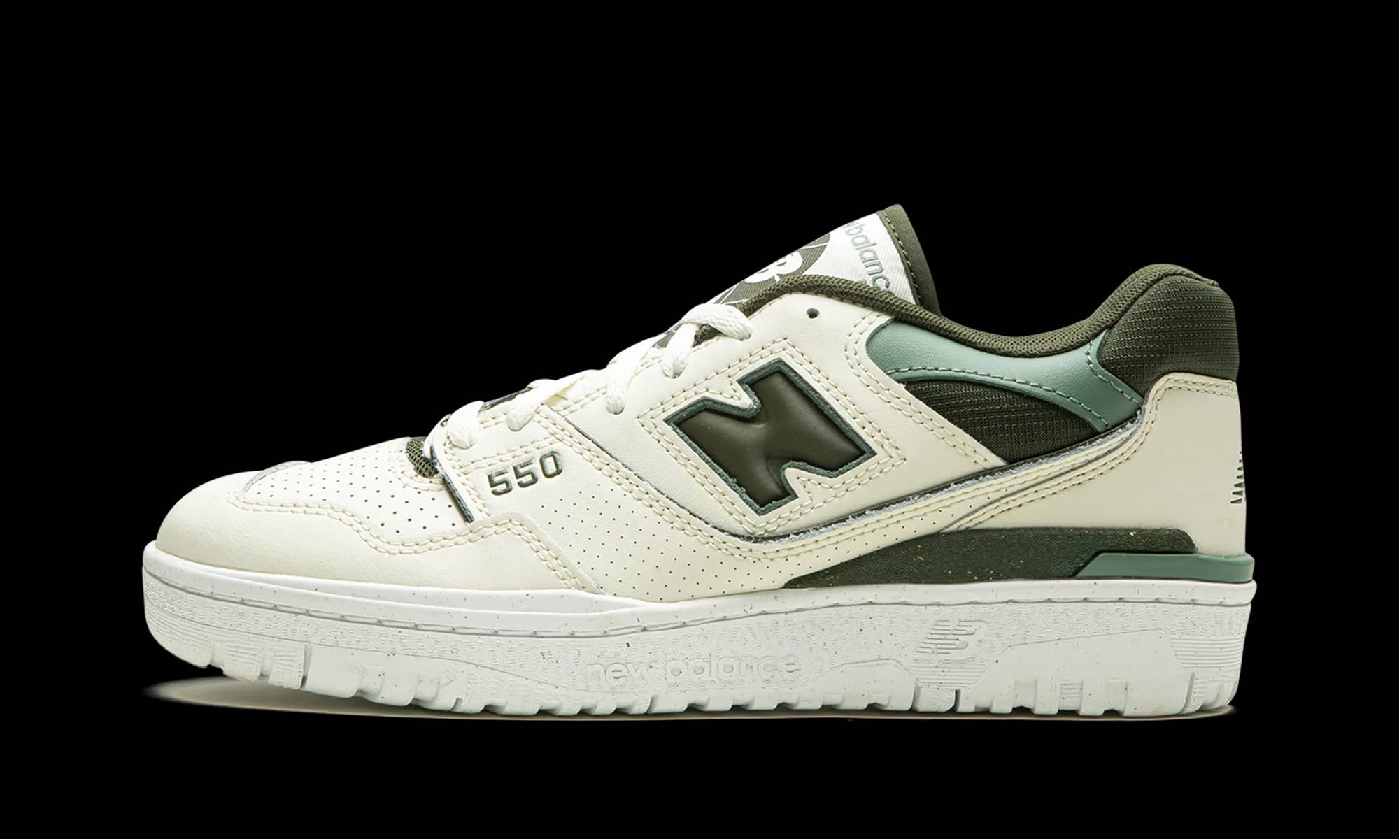 New Balance 550 Sneaker White Full Size Run