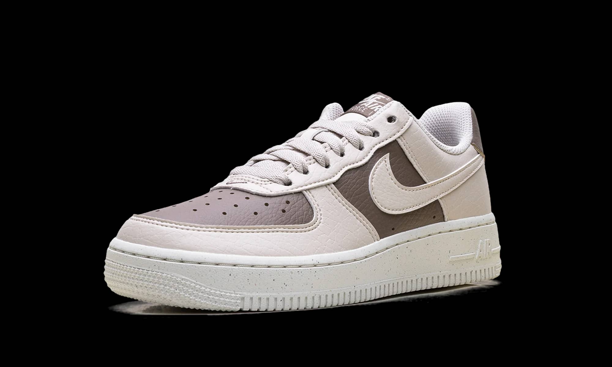 Nike Air Force 1 Low '07 Sneaker Brown 9 New