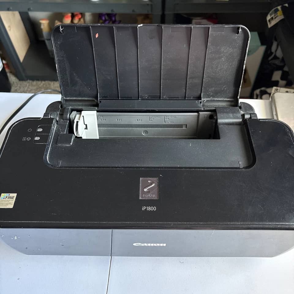 Canon IP1800 Printers Black New