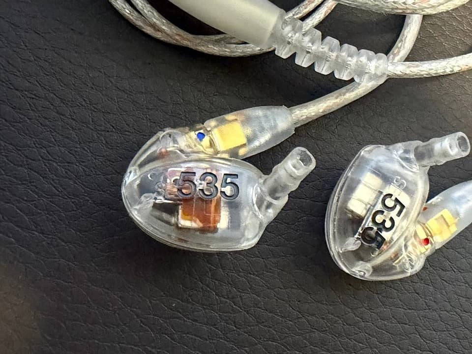 Shure SE535 Headphones & Earbuds Transparent New