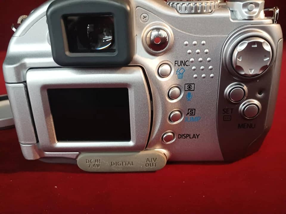 Canon PowerShot S1 IS Digital Cameras Gray Body Only New