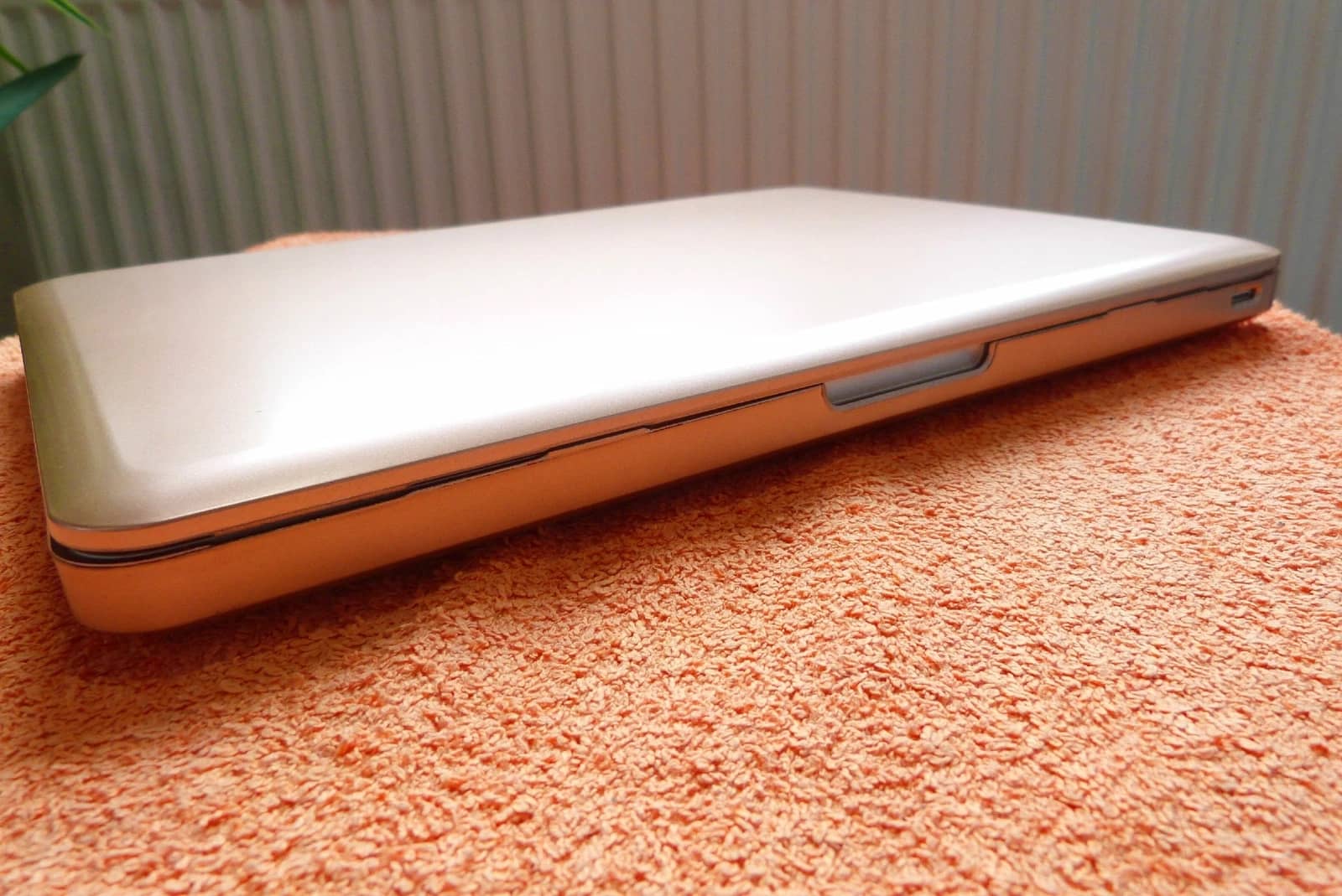 Apple MacBook Pro (2009) Computers 120GB 8GB Used - Good