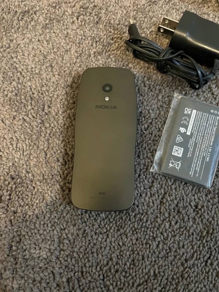 Nokia 3210 Cell Phones Gray Not specified Unlocked Open Box