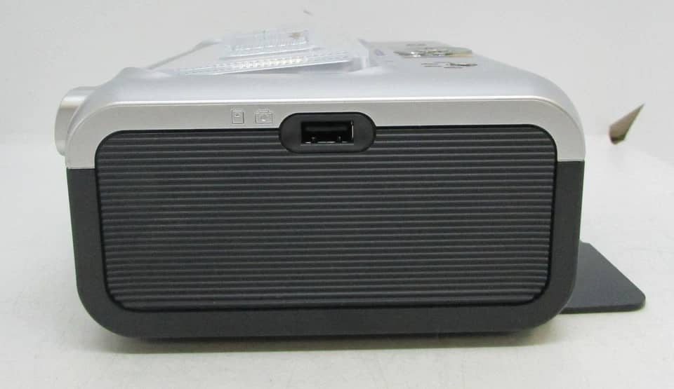 Kodak c530 Digital Cameras Silver New