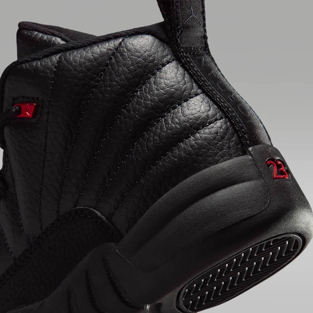 Jordan Air Jordan 12 Retro Sneaker Black/Red New