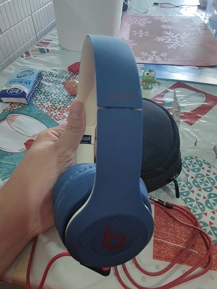 Beats Solo 3 Headphones & Earbuds Black New