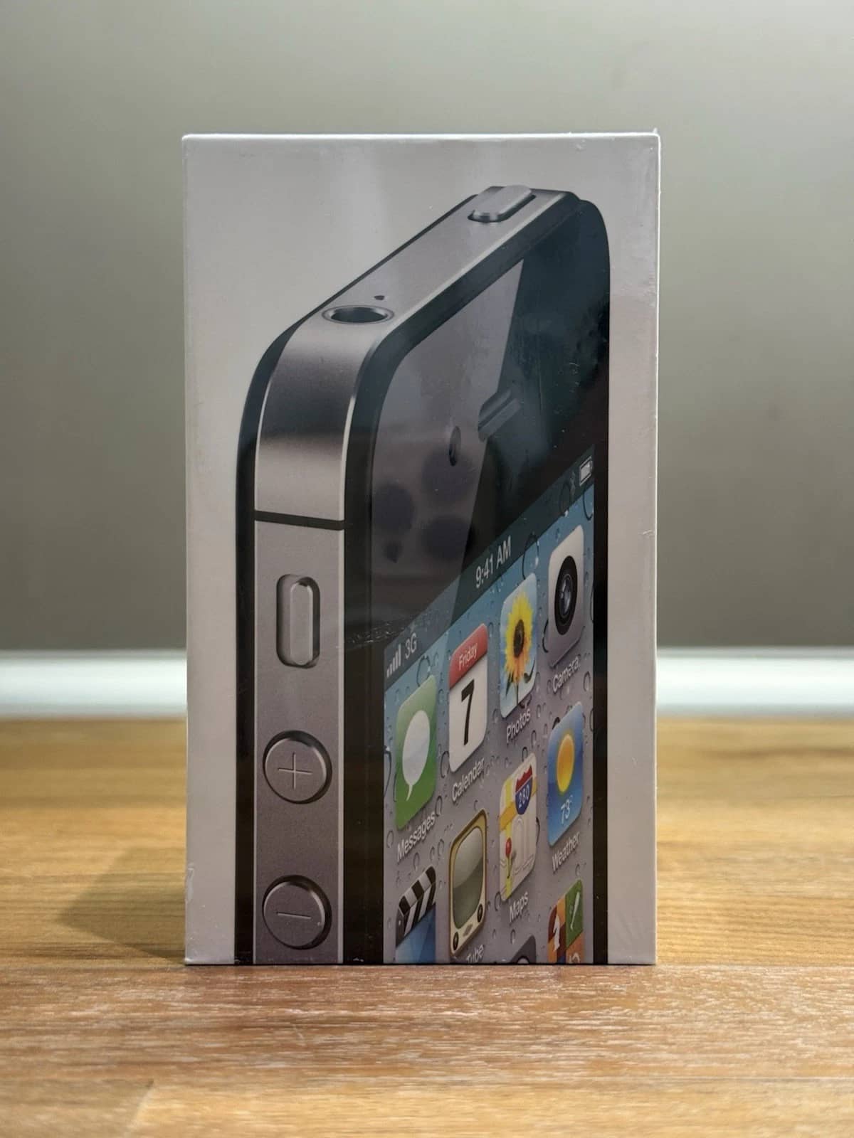 Apple iPhone 4s Cell Phones Black 16GB Unlocked New