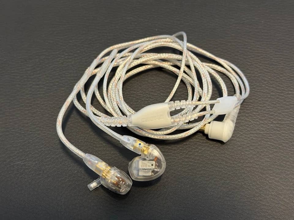 Shure SE535 Headphones & Earbuds Transparent New