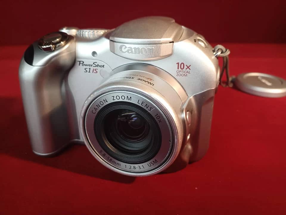 Canon PowerShot S1 IS Digital Cameras Gray Body Only New