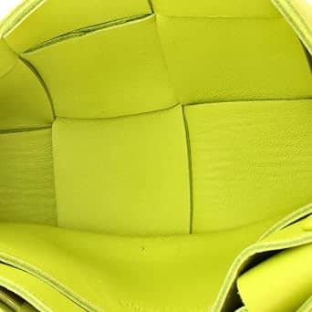 Bottega Veneta Cassette Belt Bag Women's bags Green Calfskin Maxi Used - Very Good