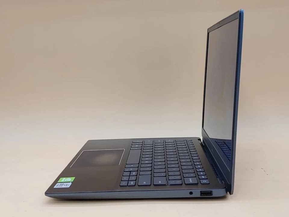 Dell Vostro 5391 Computers 128GB 8GB Used - Good