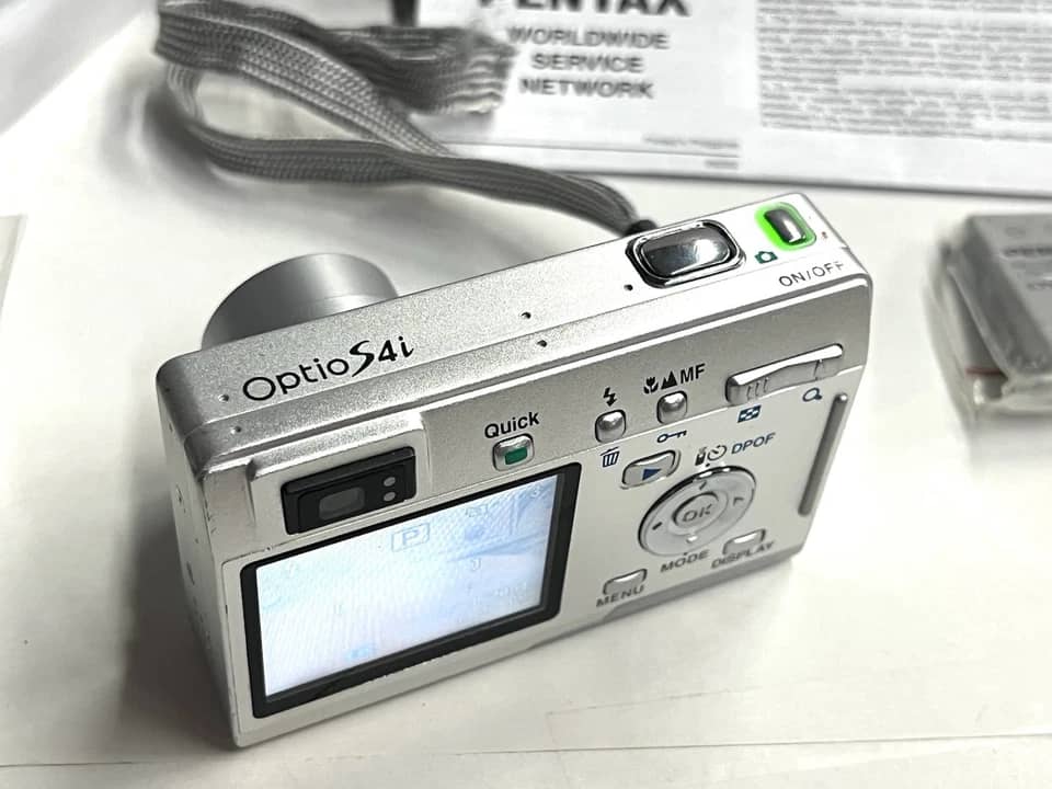 Pentax Optio S4i Digital Cameras Black New