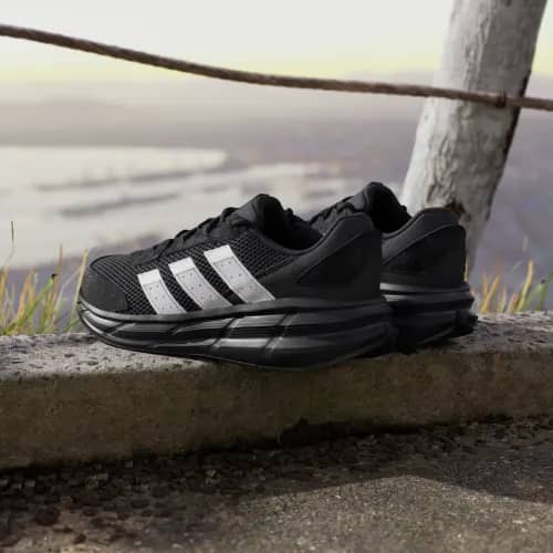 Adidas Astrastar Sneaker Black Full Size Run New