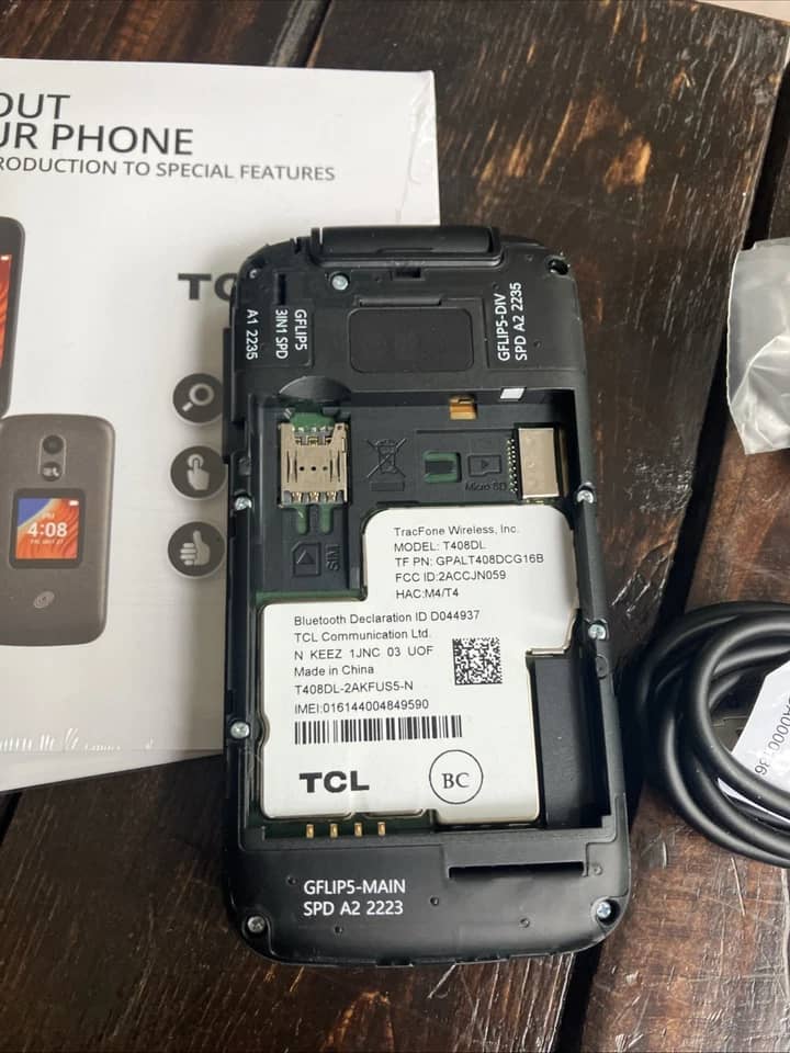 TCL FLip 2 Cell Phones Black 16GB Tracfone New