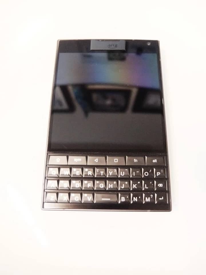 Unihertz Titan Cell Phones Black 128GB Verizon New