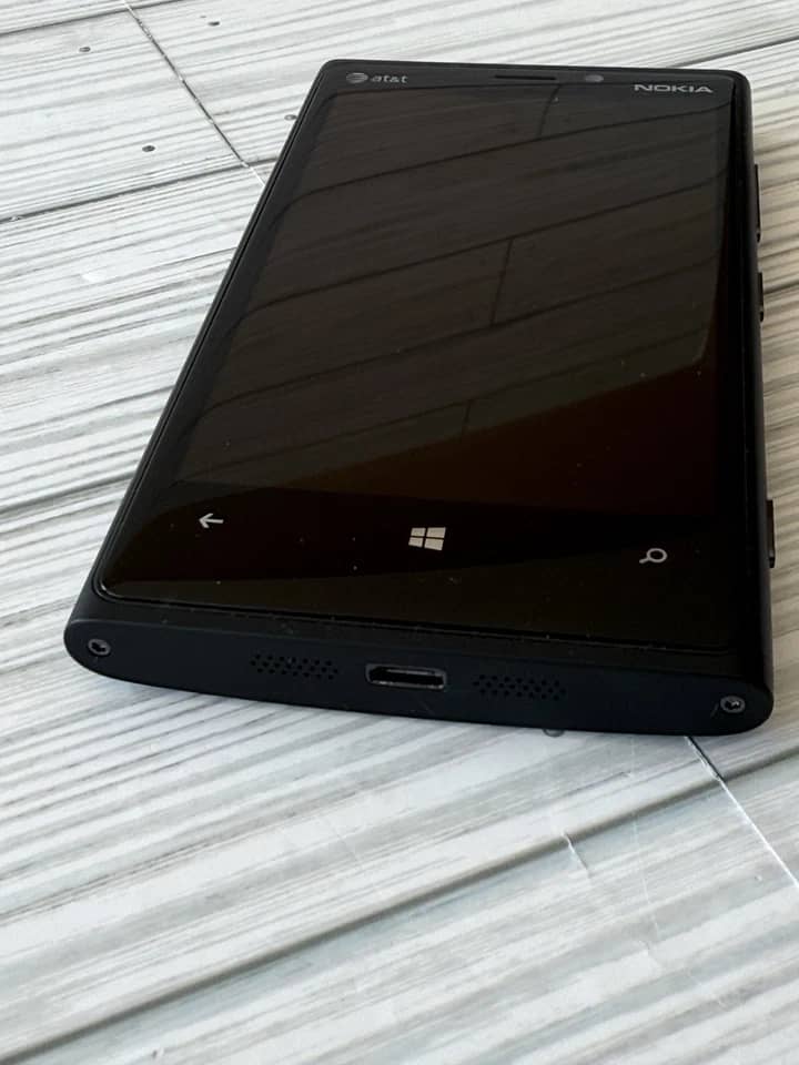 Nokia Lumia 920 Cell Phones Black 32GB Unlocked New
