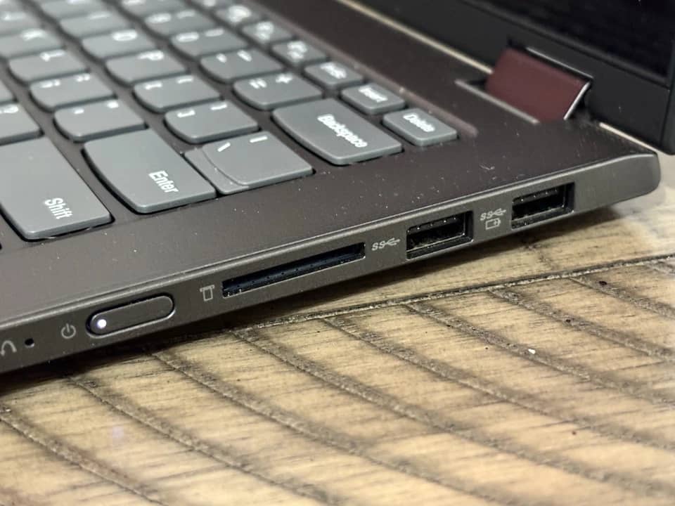 Lenovo Flex 14IWL Computers 120GB 4GB Used - Good