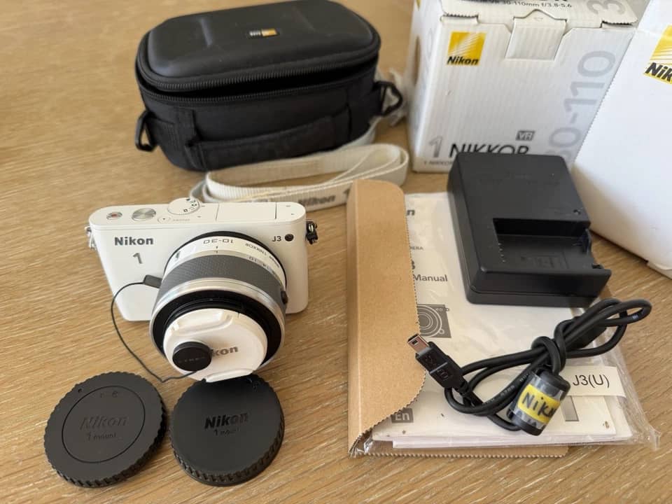 Nikon 1 V3 Digital Cameras Black Body Only Used - Very Good