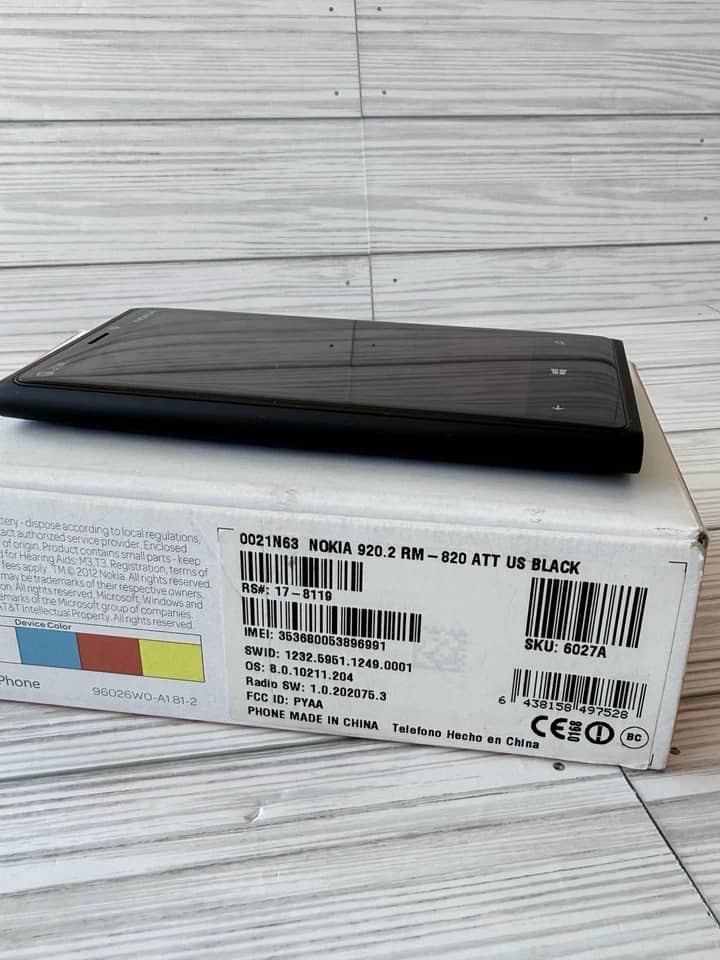 Nokia Lumia 920 Cell Phones Black 32GB Unlocked New